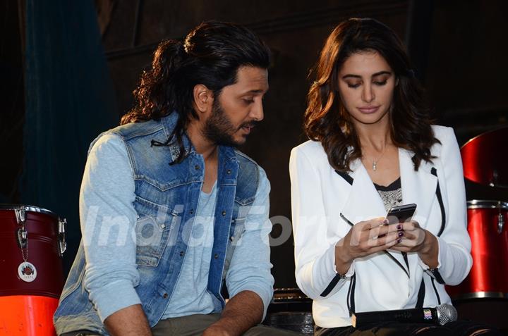 'Banjo' Film Launch: Riteish Check out the pictures clicked by Nargis!