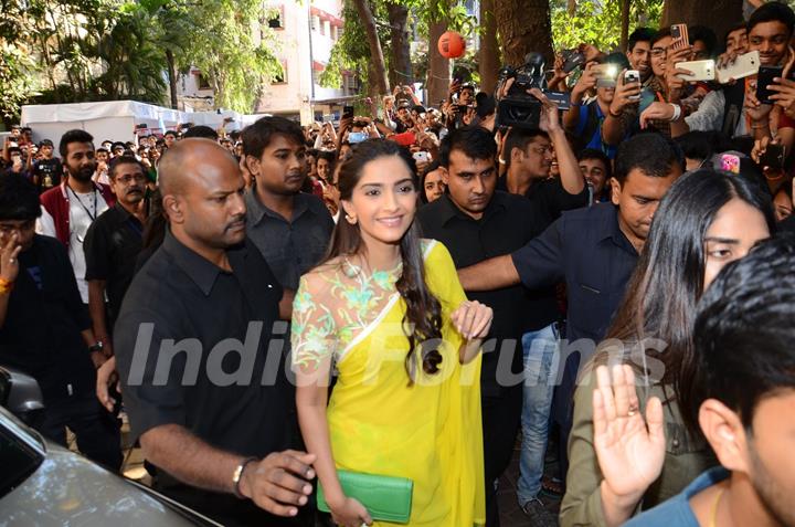 Sonam Kapoor for Promotions of 'Neerja' at National College
