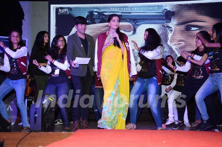 Sonam Kapoor Shakes a Leg with Students during Promotions of 'Neerja' at National College