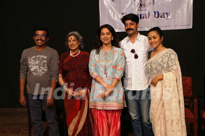 Dolly Thakore, Juhi Chawla and Sushant Singh at Marathi Sahitya Sangh Event