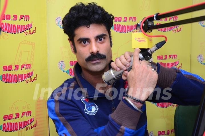 Sikander Kher at Promotions of 'Tere Bin Laden 2' at Radio Mirchi