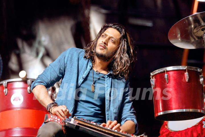 Riteish Deshmukh's First Look in Banjo