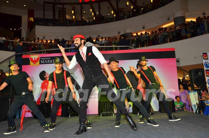 Sandip Soparkar Performs at Dance Dream Believe - Couple Dance Competition for Valentine's Day