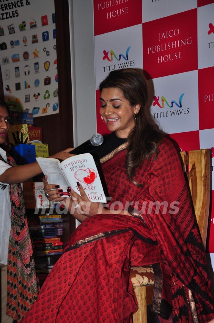 Shweta Kawatra at Launch of Munmun Ghosh's Novel 'Thicker Than Blood'