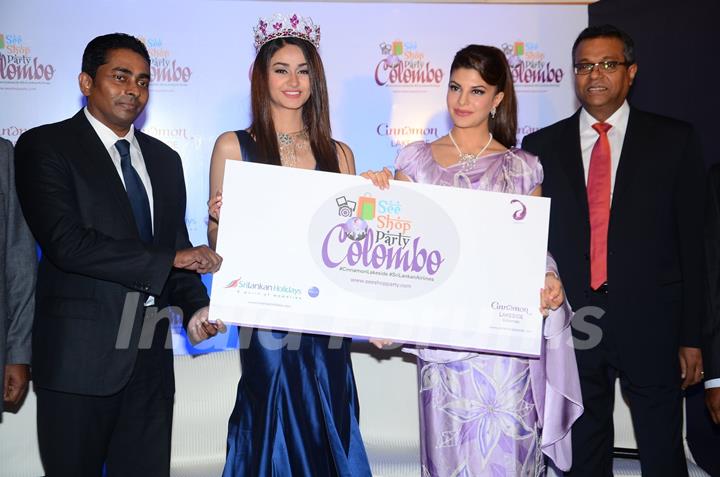 Jacqueline Fernandes felicitating a winner