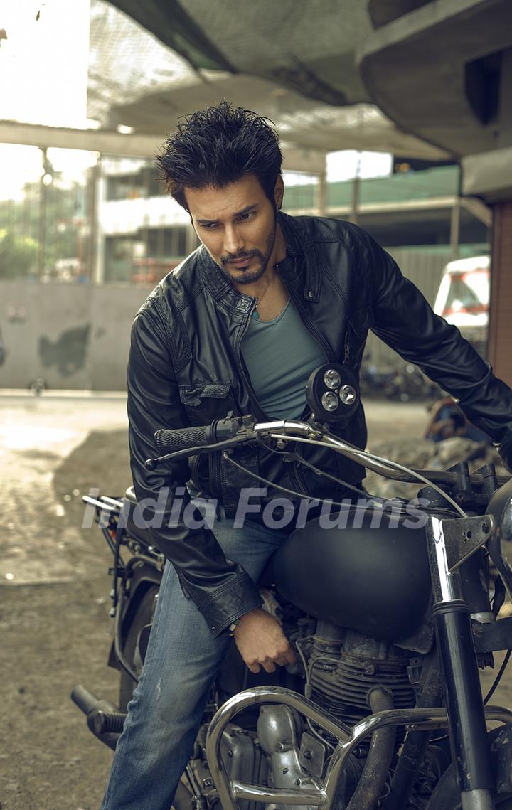 Rajneesh Duggal