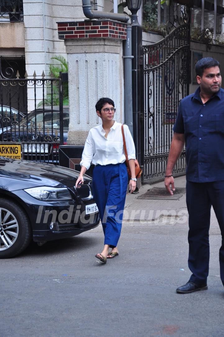 Kiran Rao Snapped Leaving Karan Johar's House