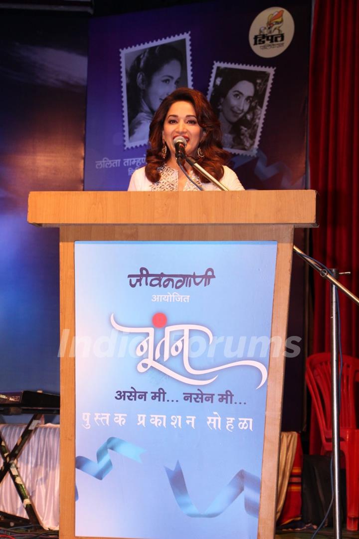 Madhuri Dixit Pays Tribute to Late Legendary Actress 'Nutan' : Launches a Book