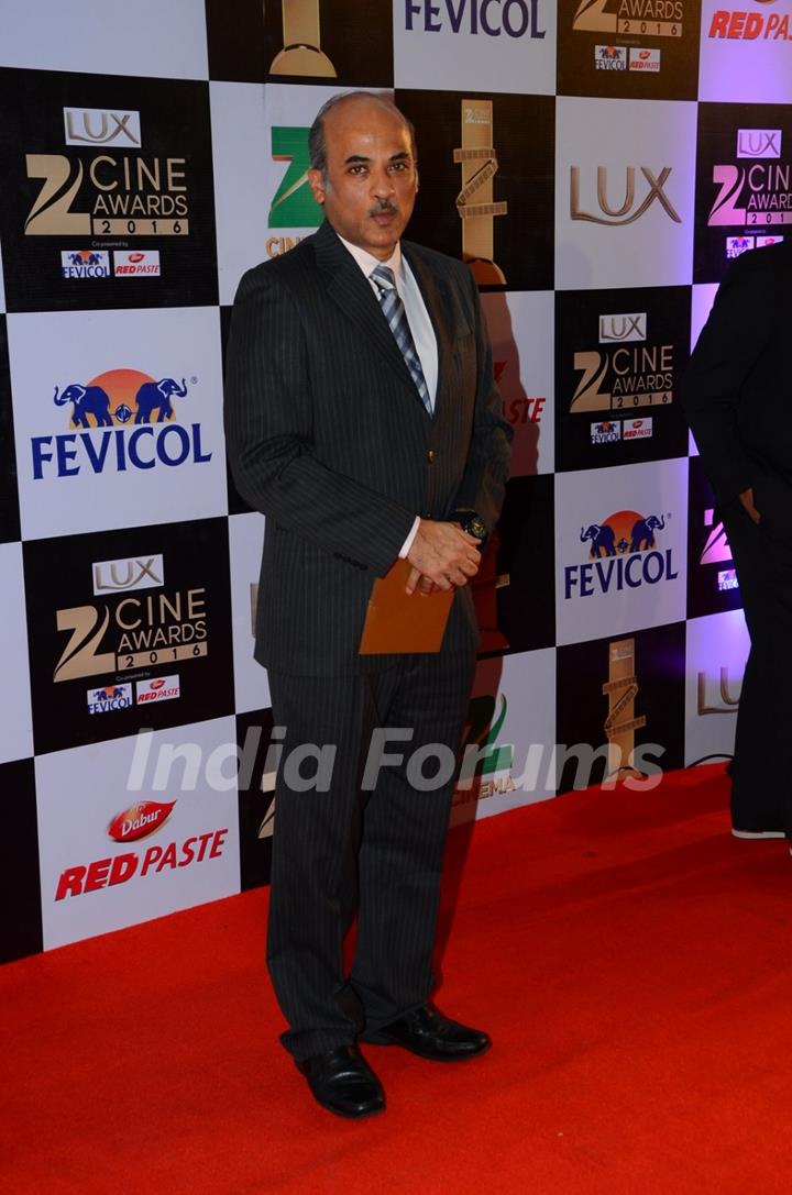 Sooraj Barjatya at Zee Cine Awards 2016