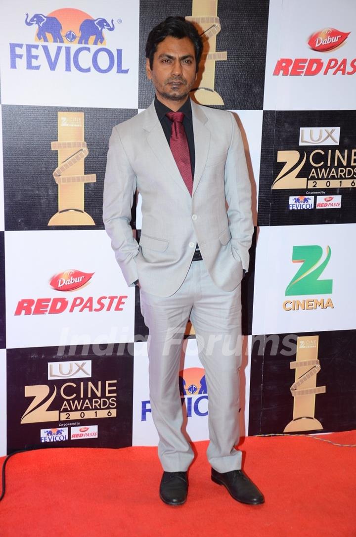 Nawazuddin Siddiqui at Zee Cine Awards 2016