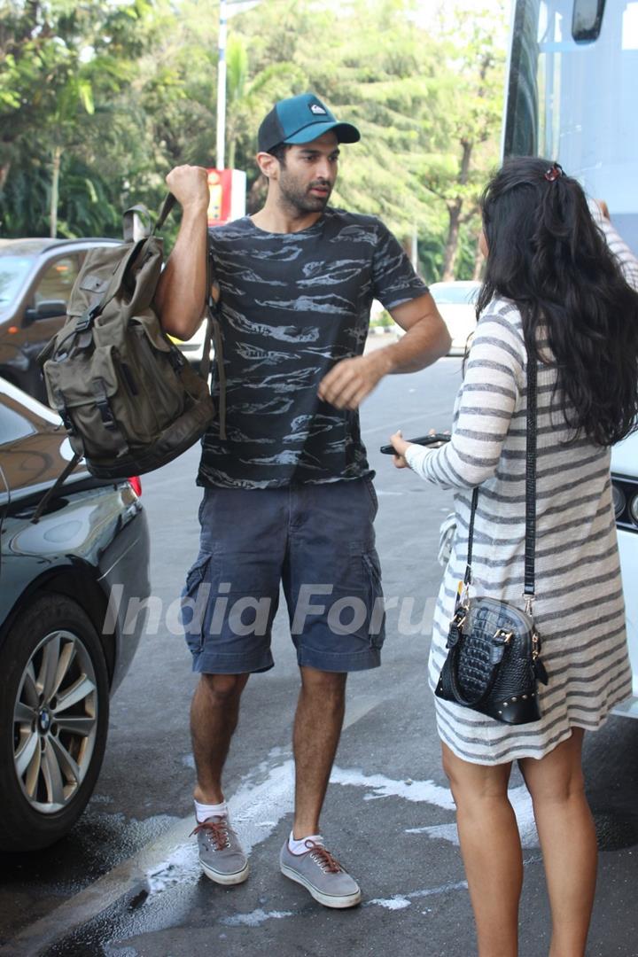 Airport Spotting: Aditya Roy Kapur