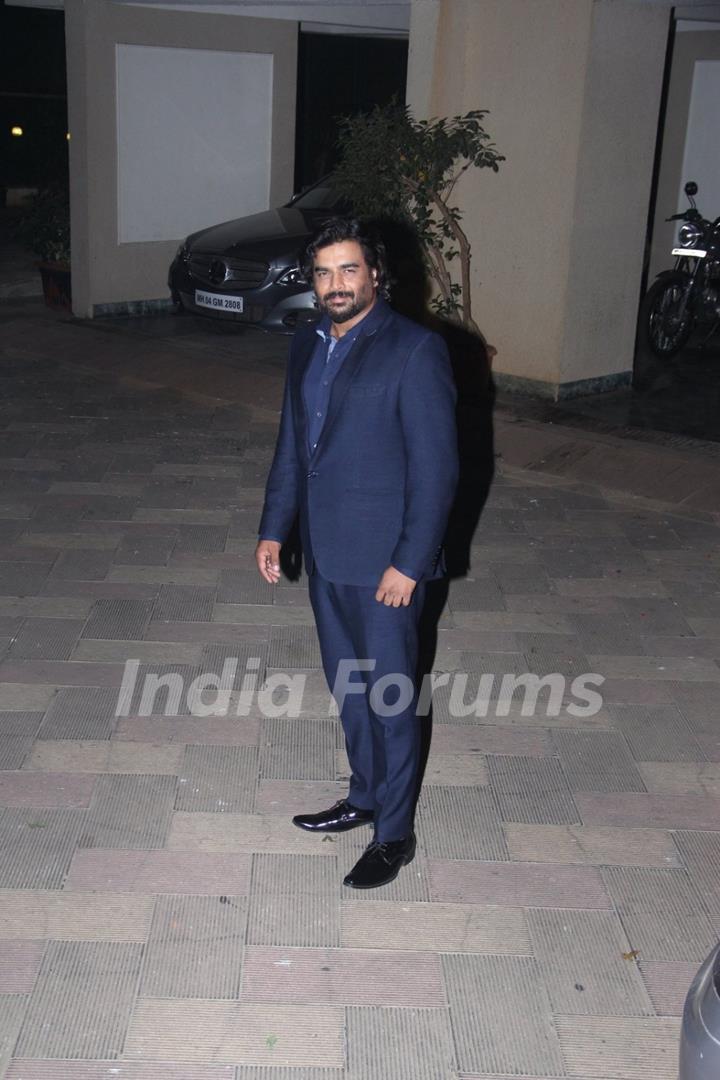 R. Madhavan Meets Sanjay Dutt at his Residence!