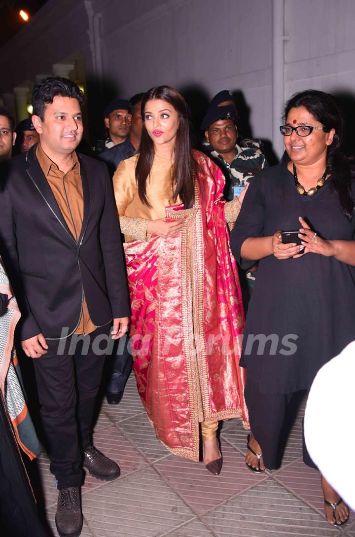 Bhushan Kumar and Aishwarya Rai Bachchan at Poster Launch of 'Sarabjit'