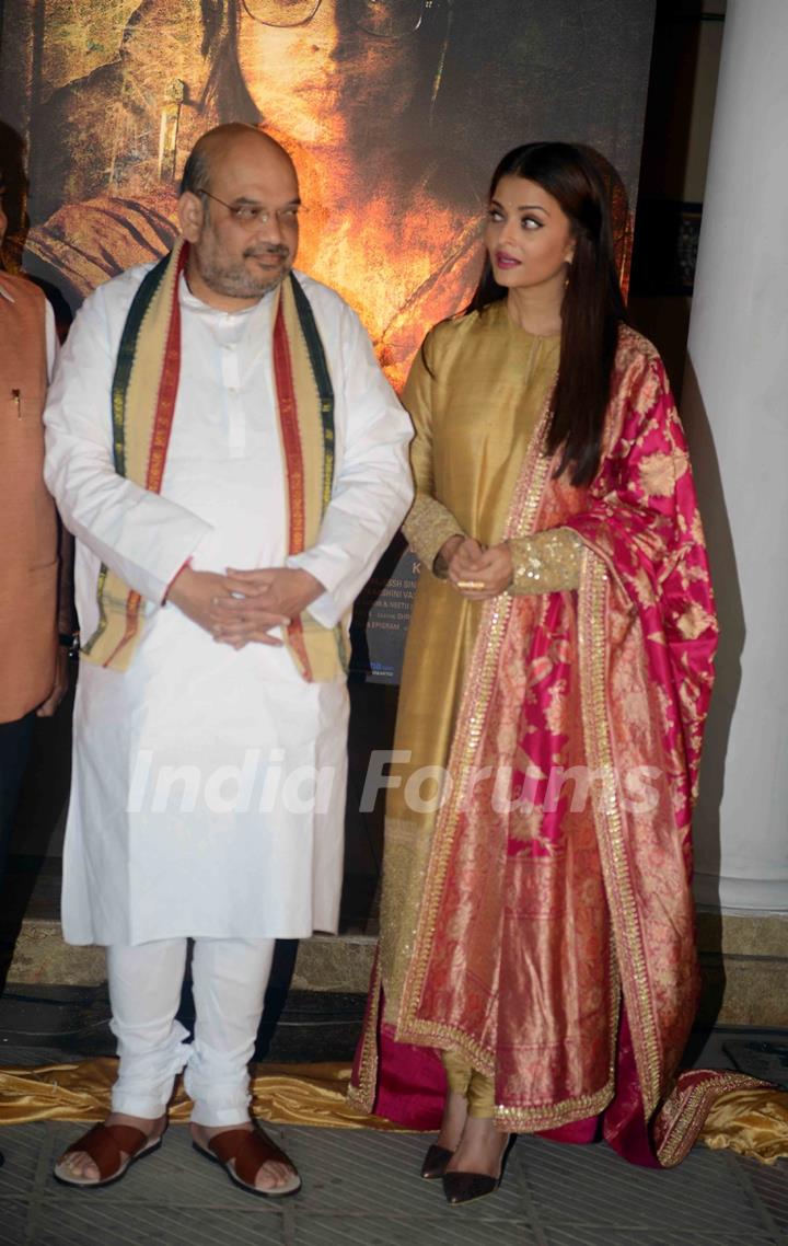 BJP President Amit Shah and Aishwarya Rai Bachchan at Poster Launch of 'Sarabjit'