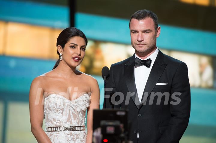 Priyanka Chopra presents the award at the Oscars