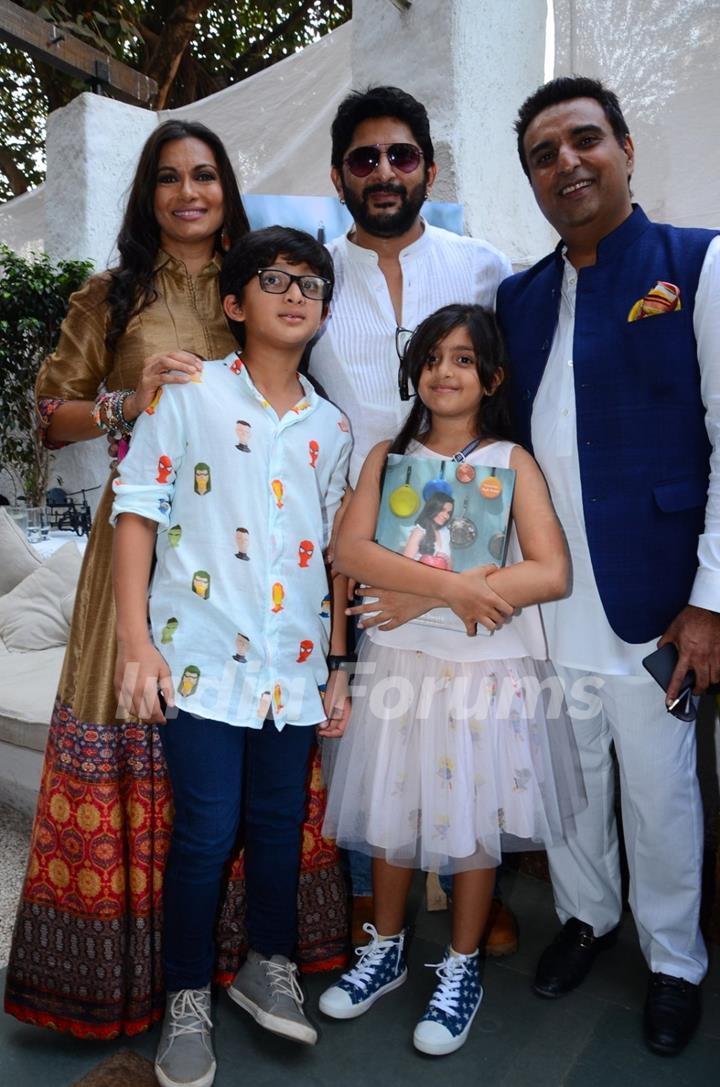 Arshad Warsi with Maia Goretti and family at her Book Launch