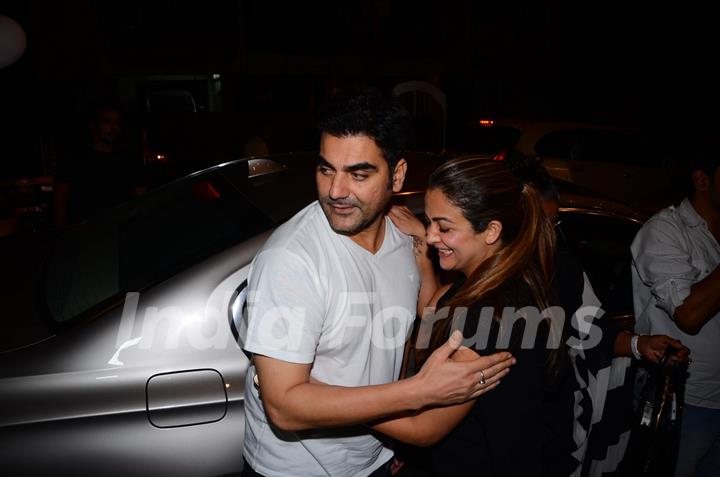 Arbaaz Khan and Amrita Arora Snapped at Olive