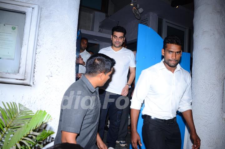 Arbaaz Khan Snapped at Olive Post dinner of Malaika's parent's anniversary