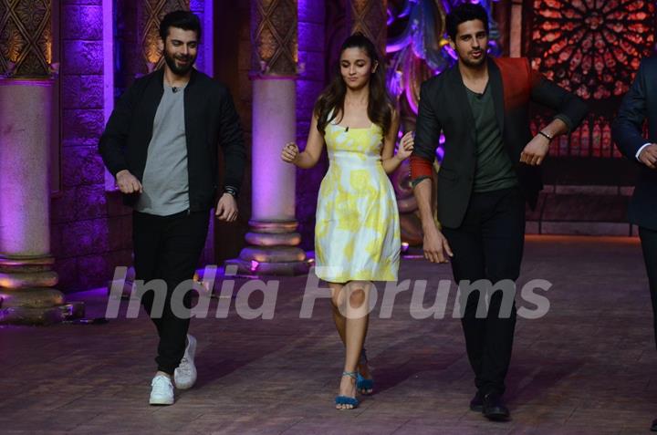 Fawad khan, Sidharth Malhotra & Alia Bhatt for Promotions of Kapoor & Sons on Comedy Nights Bachao