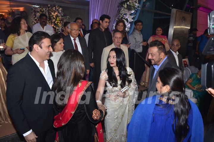 Sanjay Dutt and Manyata Dutt at Kresha Bajaj's Wedding