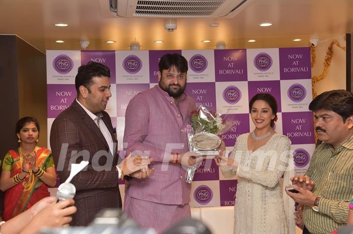 Madhuri Dixit at Inauguration of PNG Jeweller's New Store