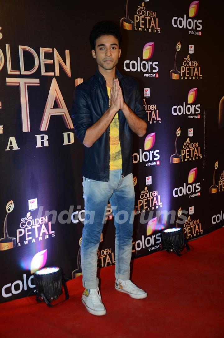 Raghav Juyal at Golden Petal Awards 2016