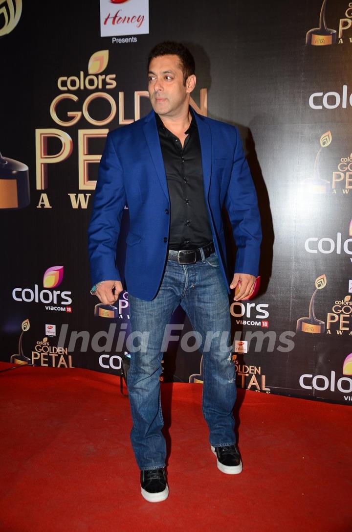 Salman  Khan at Golden Petal Awards 2016