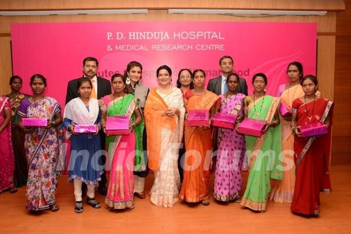 Raveena Tandon and Moushumi Chatterjee Celebrate Women's Day with P.D Hinduja Hospital