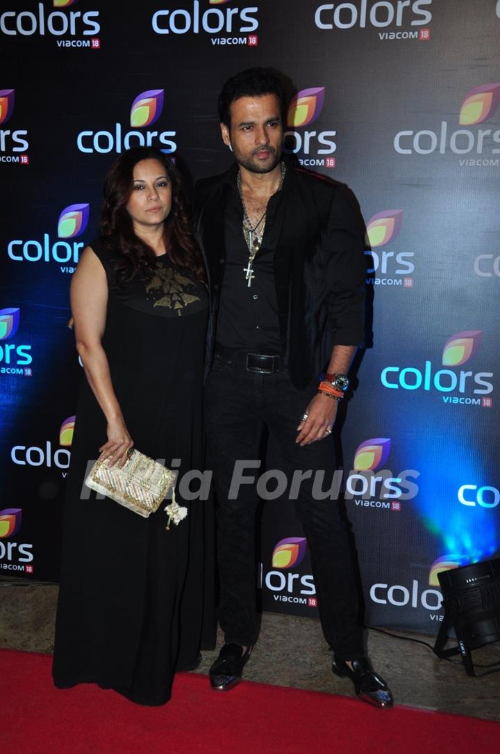Rohit Roy with Manasi Joshi Roy at Colors TV's Red Carpet Event