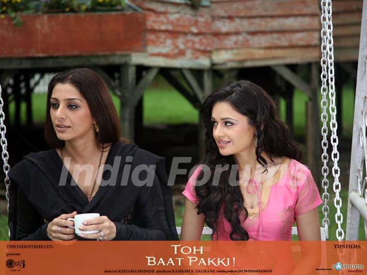 Tabu and Yuvika in the movie Toh Baat Pakki