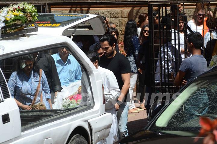 Actress Dia Mirza with her husband Sahil Sangha attends Emraan Hashmi's Mothers Funeral
