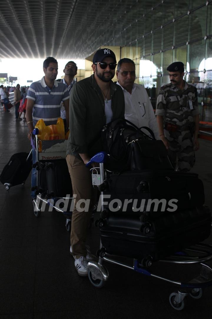 Aftab Shivdasani was snapped at Airport