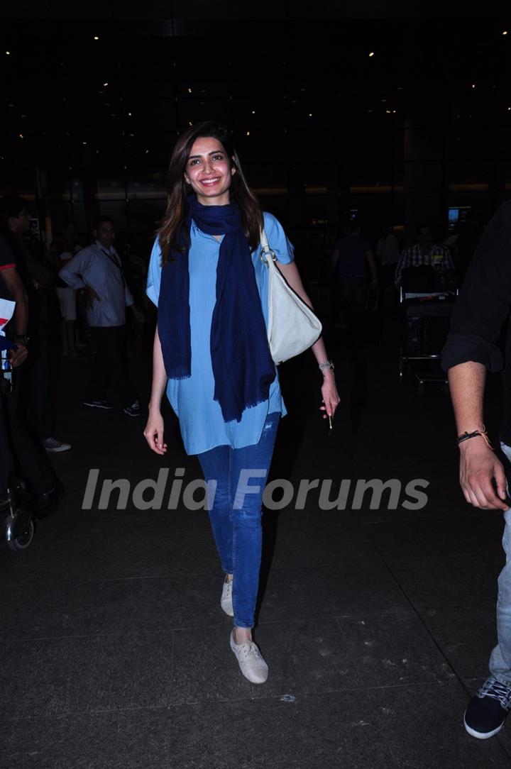 Karishma Tanna Snapped While Leaving for TOIFA