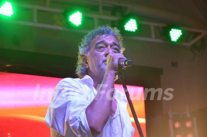 Lucky Ali Performs at a Music Concert in Mumbai