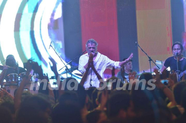 Lucky Ali Performs at a Music Concert in Mumbai