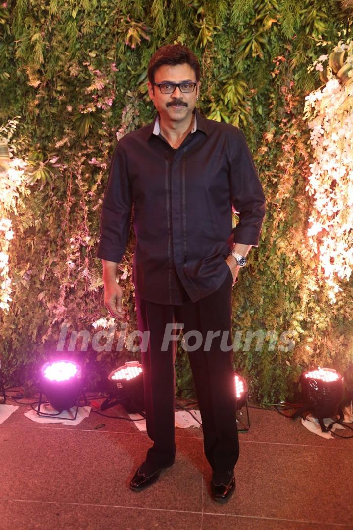 Daggubati Venkatesh at Chiranjeevi's Daughter Sreeja's Wedding!