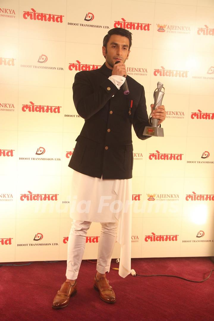 Ranveer Singh at Lokmat Maharashtrian of the Year Awards 2016