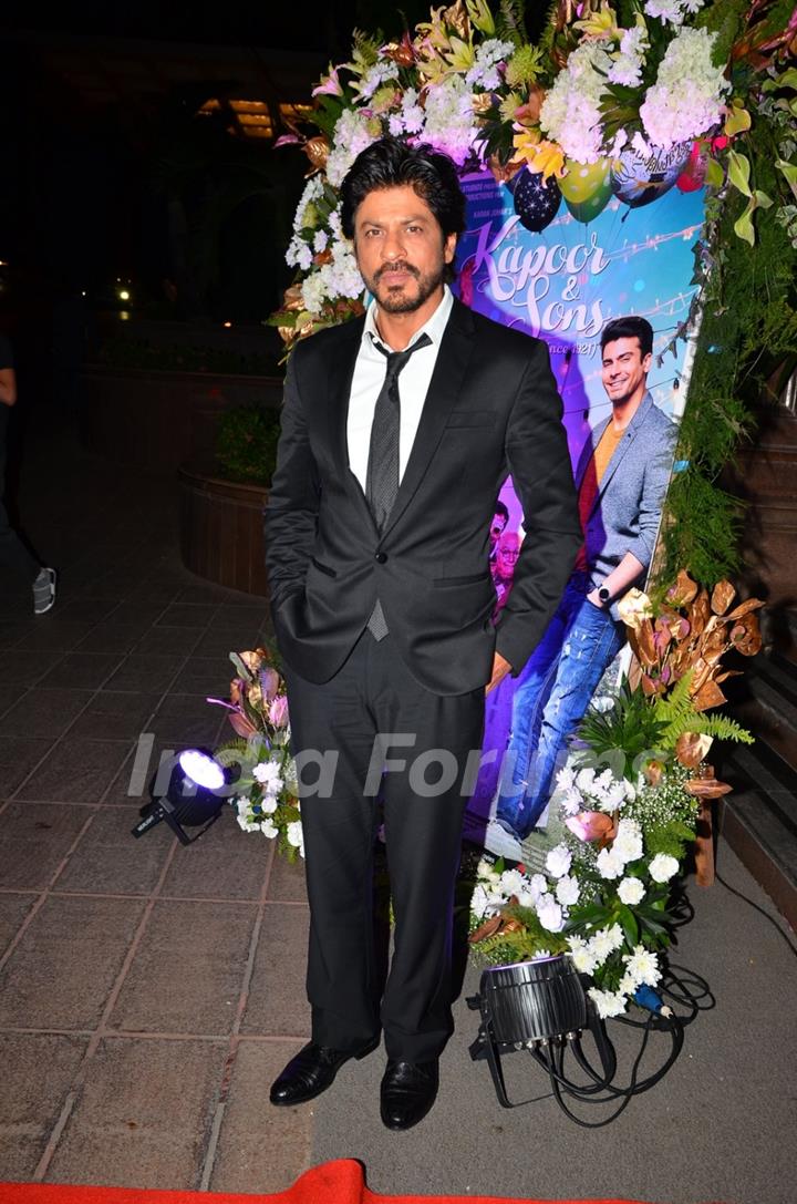 Shah Rukh Khan at Kapoor & Sons Success Bash