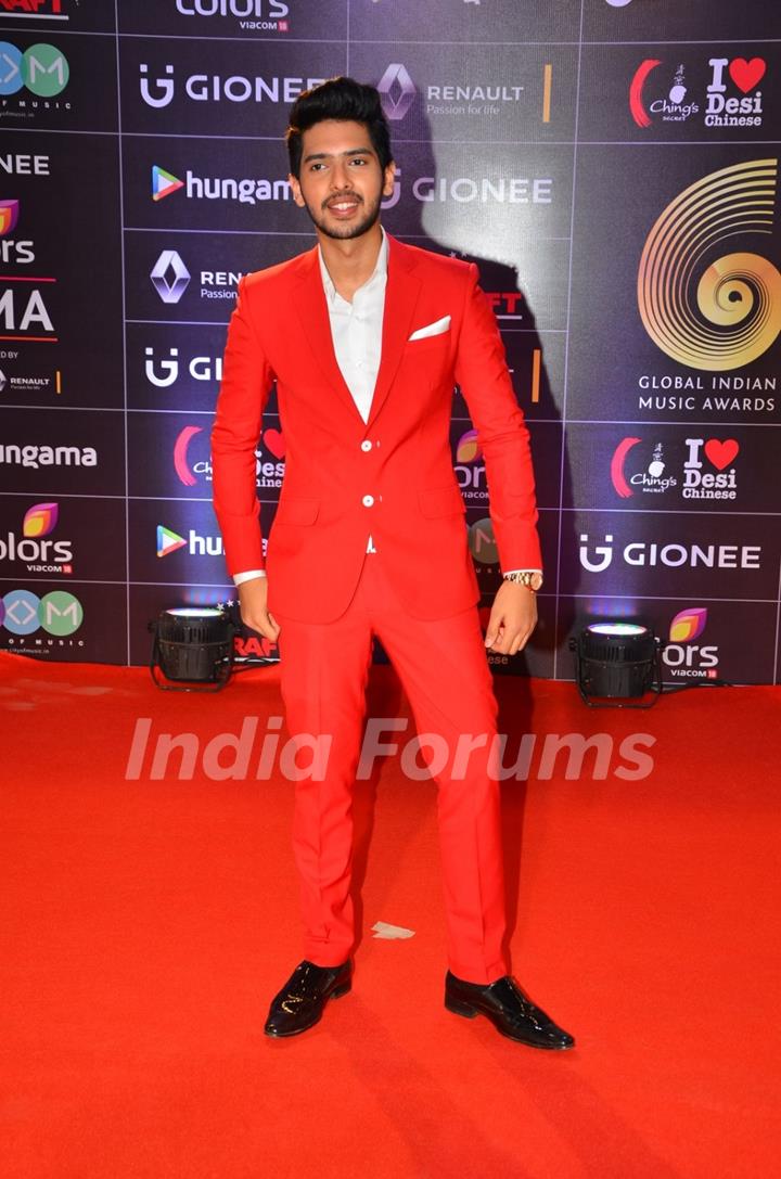 Armaan Malik at COLORS GiMA AWARDS 2016