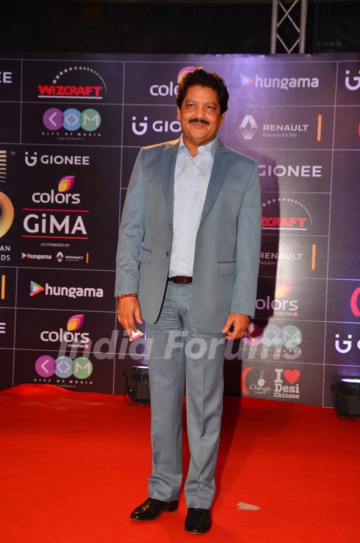 Udit Narayan at COLORS GiMA AWARDS 2016