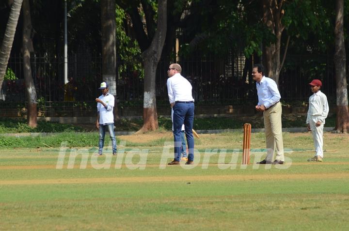 Prince William Plays Cricket in Mumbai