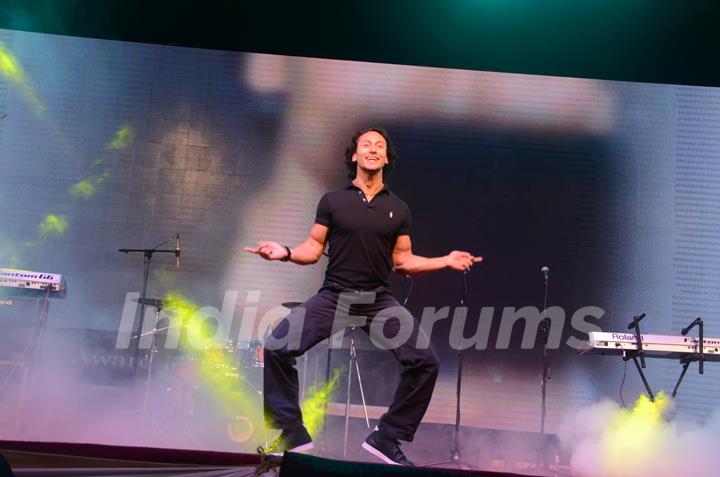 Tiger Shroff at Punjabi Icon Awards