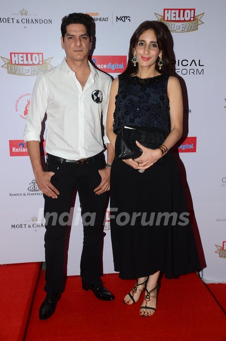 Singer DJ Aqeel and jewellery designer Farah Khan Ali at 'Hello! Hall of Fame' Awards