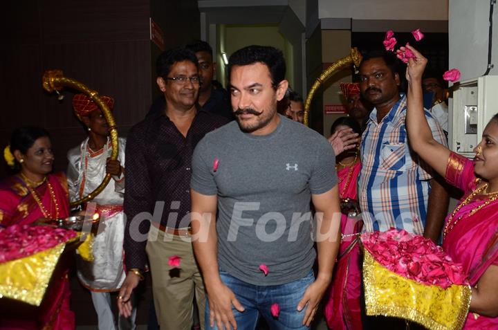 Aamir Khan at Hridaynath Mangeshkar Award 2016