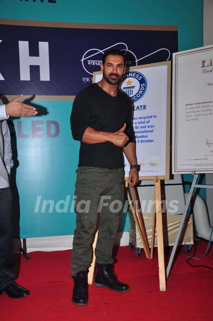 John Abraham at Bisleri Student Felicitation