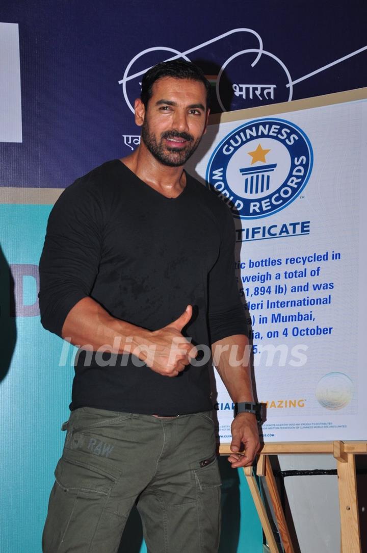 John Abraham at Bisleri Student Felicitation