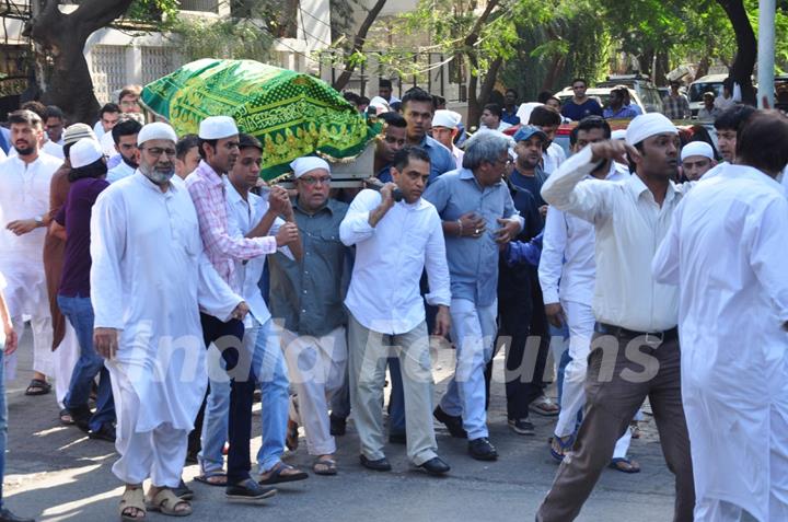 Funeral of Firoz Nadiadwala's Mother Munira Nadiadwala