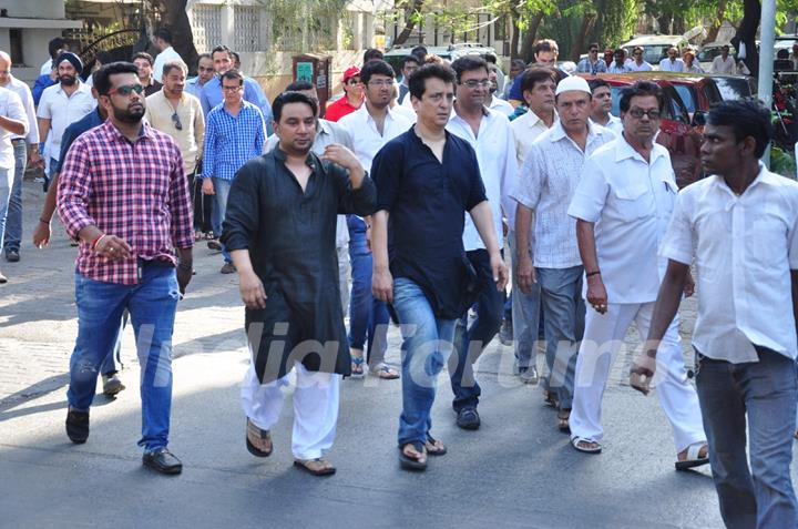 Funeral of Firoz Nadiadwala's Mother Munira Nadiadwala