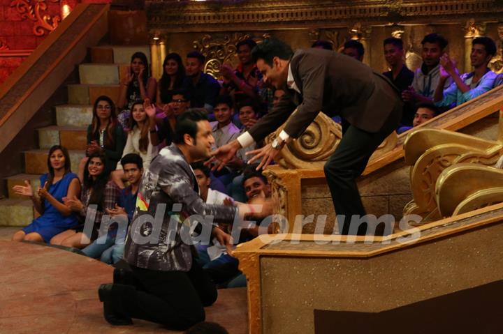 Manoj Bajpayee and Krushna Abhishek at Promotions of 'Traffic' on Comedy Nights Bachao