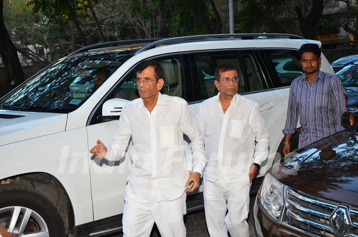 Abbas Burmawalla and Mustan Burmawalla at Firoz A Nadiadwala's Mother's Prayer Meet